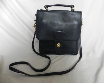 Coach Vintage Black Leather Station Bag Crossbody Bag Shoulder Bag Messenger Purse #J8H-5130