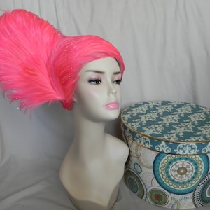 Sale! Collectible Jack McConnell Fuschia Pink Feathered Cloche Dress Derby Tea Formal Hat with hat box