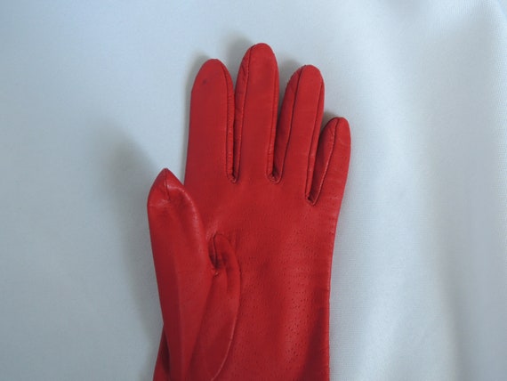 Vintage Red Leather Short Driving Gloves Dress Gl… - image 7