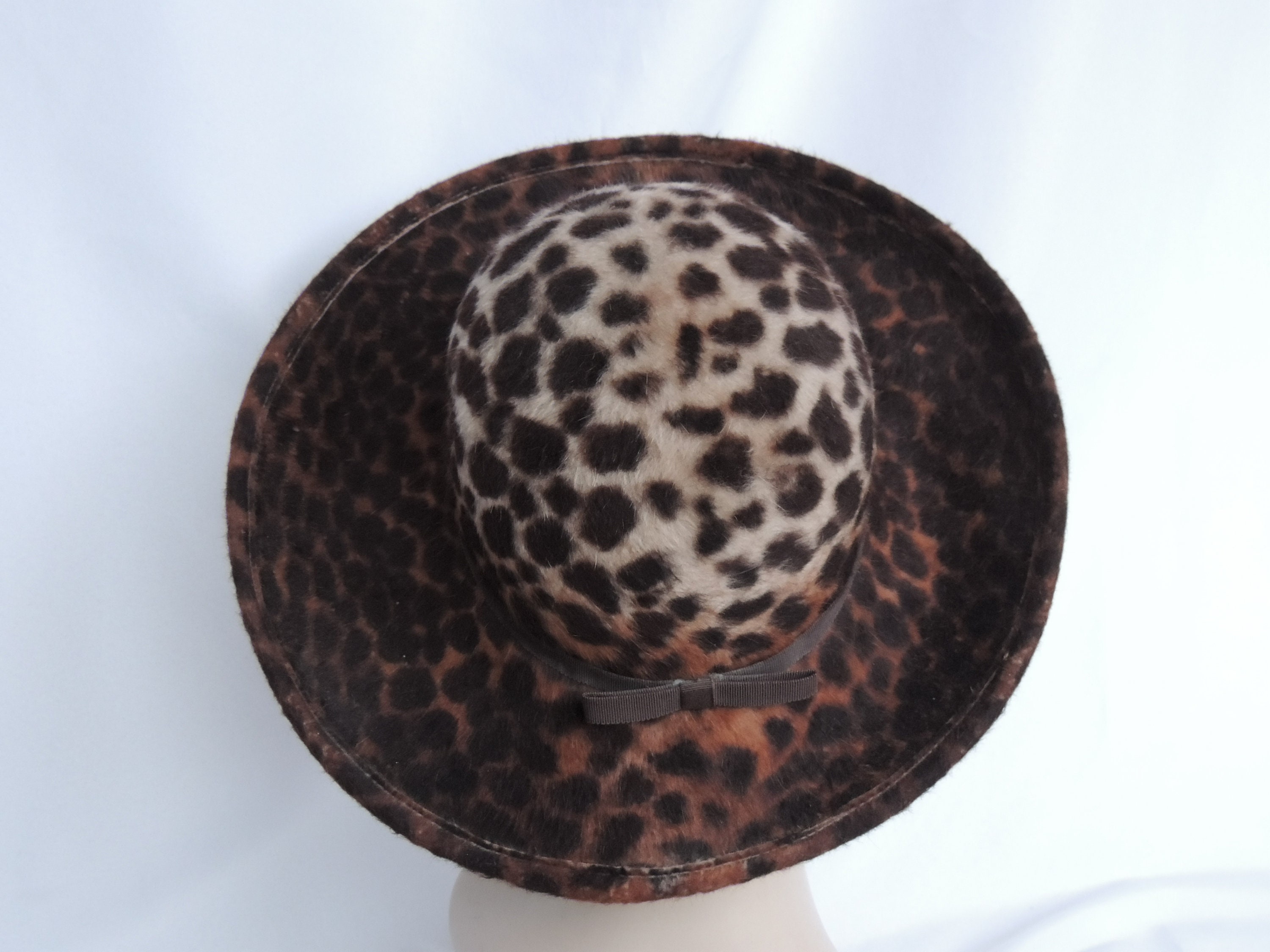 Vintage NWT Brown Leopard Print Wide Brim Dress Hat Church  display picture 1