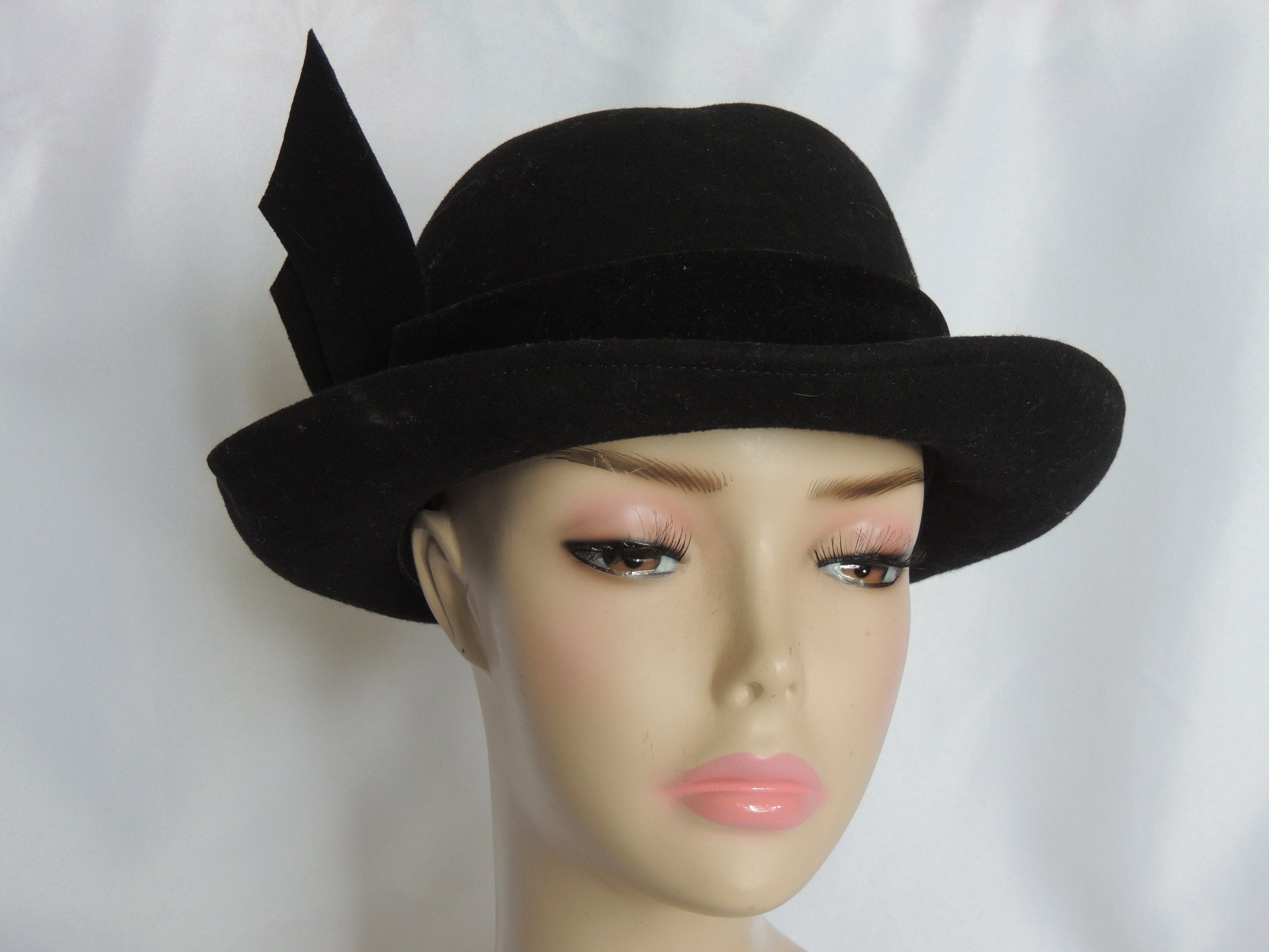 Beautiful Dress Hat / Church Hat by Sylvia Beautiful Sylvia of St. Louis Black Church Dress Hat main image 3