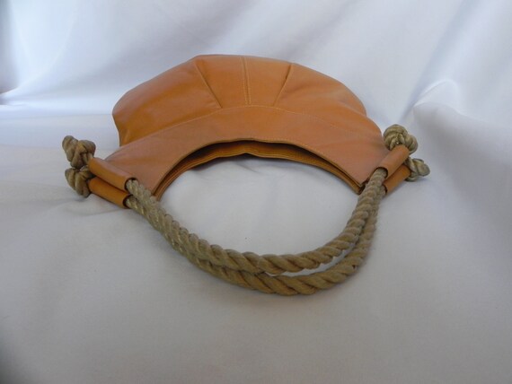 1970's Brown Camel Color Leather Handbag Shoulder… - image 3