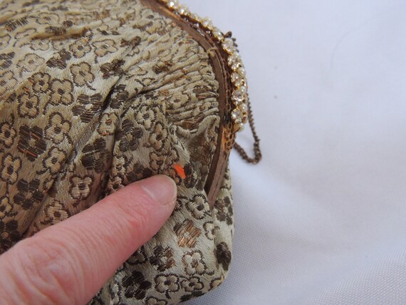 Vintage Gold and Beige Brocade Small Purse Evenin… - image 10