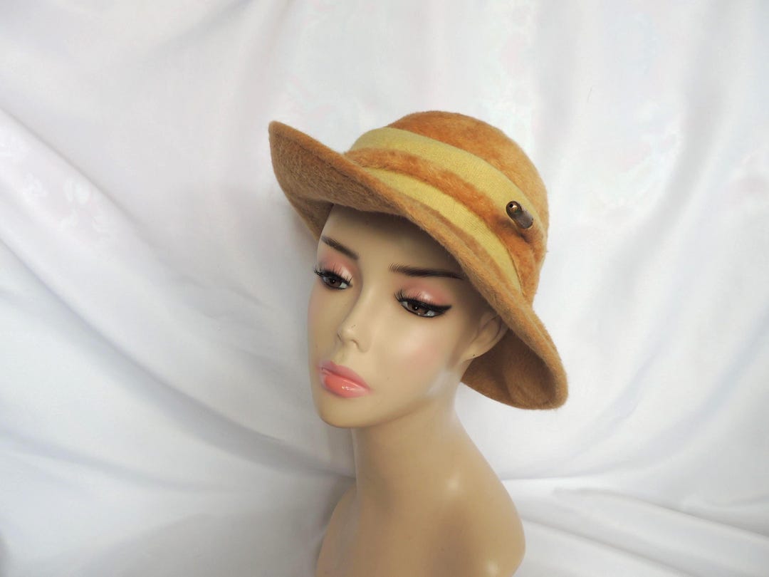 Vintage Mr. John Jr. Tan Felted Fur Dress Hat Bucket/Fedora Hat Vintage Mr. John Jr. Tan Felted Fur Dress Hat Bucket/Fedora Hat