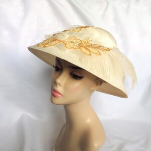 Whittall and shon Elegant straw and Cream Women\'s Hat Whittall and shon Elegant straw and Cream Women\ main image 3