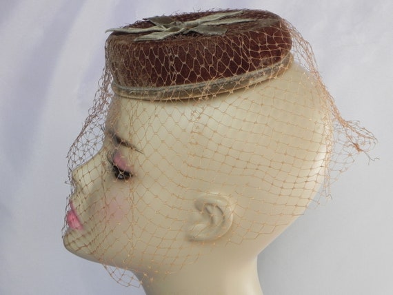 Brown Velvet Pillbox Hat Fascinator Birdcage Hat … - image 4
