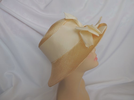 Vintage Natural Off White Straw Dress Hat Fancy H… - image 5