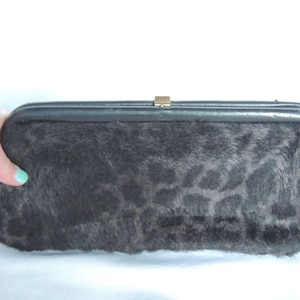 Vintage Black and Gray Faux Leopard Print Furry Clutch Purse Handbag Evening Bag with Leather Frame