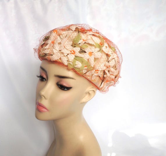 Vintage 1950s Sears Fashion Millinery Wool Cloche Hat With Floral Netting Vintage Sears Fashion Millinery Ladies Flower Decorated  main image 4