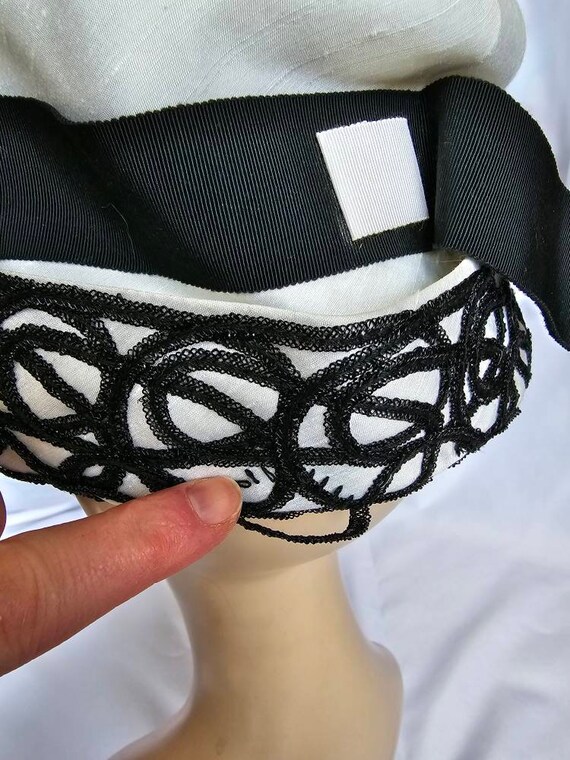 Vintage White Silk Cloche Hat with Black Ribbon a… - image 10