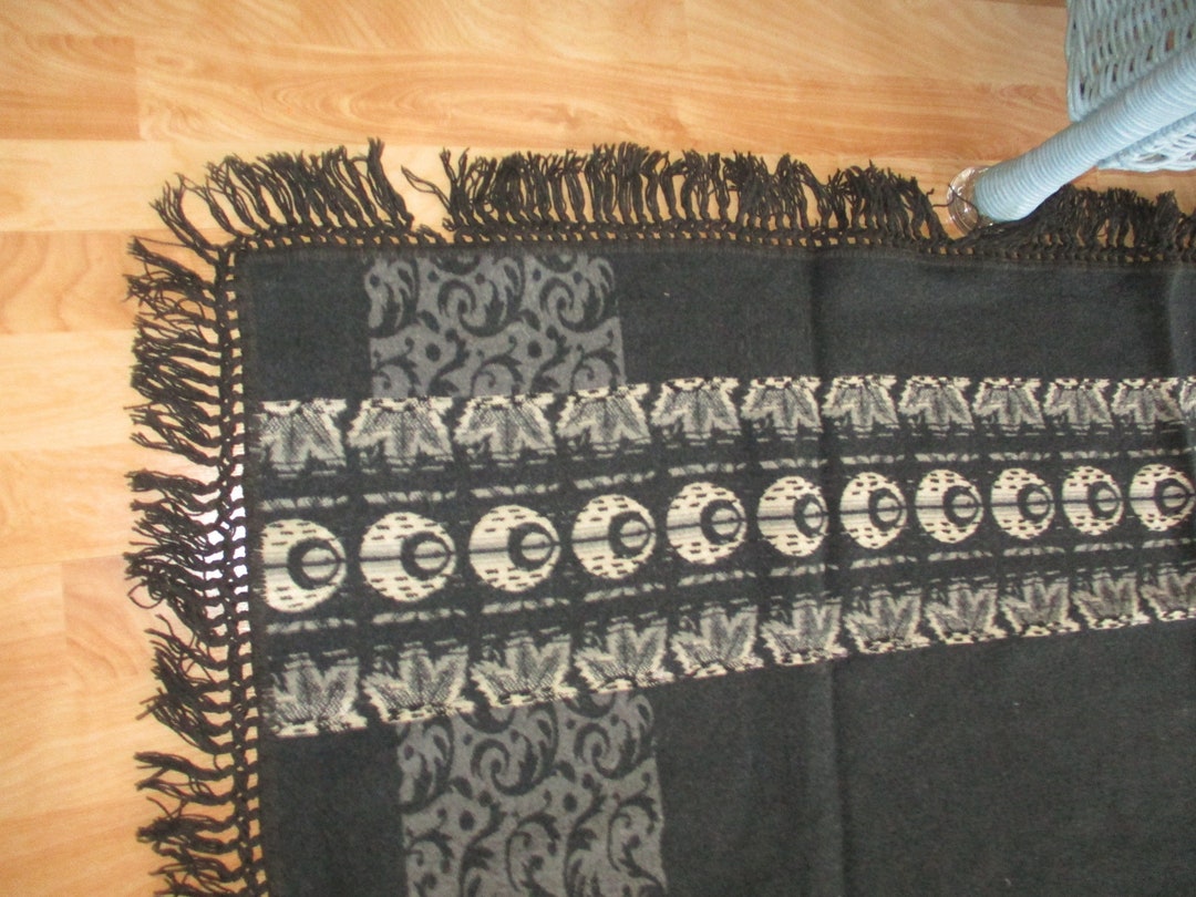 Antique Wool Carriage Blanket With Fringe Deco Graphics 1930 Etsy