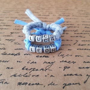 Bracelet d'identité double bleu clair gris Bracelets d'identité jumeaux garçons Bracelets jumeaux pour bébés Bracelet d'identité pour nouveau-né Bracelet d'identité pour nouveau-né en coton doux pour bébé