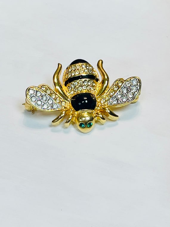 Vintage Museum of Fine Arts bee brooch - image 1