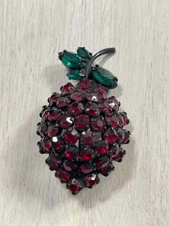 Vintage Warner Strawberry brooch - image 1