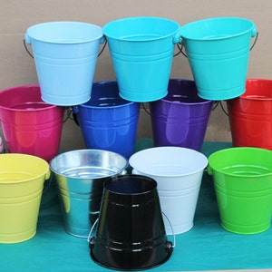 Medium Decorative Buckets with single handle, pails for party decorations, home decorations
