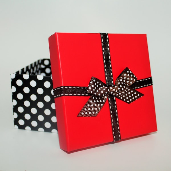 Boîte cadeau à pois noir, blanc et rouge, boîte à bonbons, boîte de rangement,