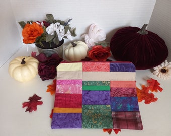 Witchy Sisters Color Block Zipper Bolsa