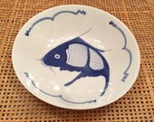 Vintage Blue White Porcelain Koi Fish 9 Inch Lg Soup or Serving Bowl. Mid Century. Chinese Porcelain. Good Vintage Cond. Asian Decor.