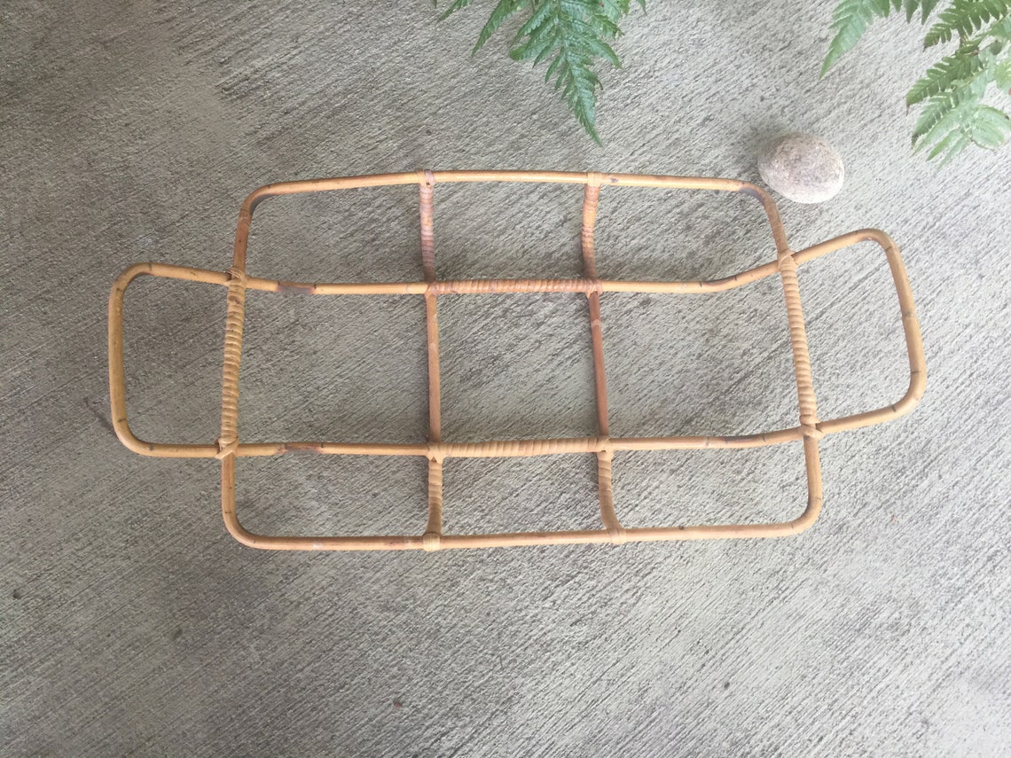 Beautiful Vintage Bamboo Casserole Basket/holder. Great Etsy