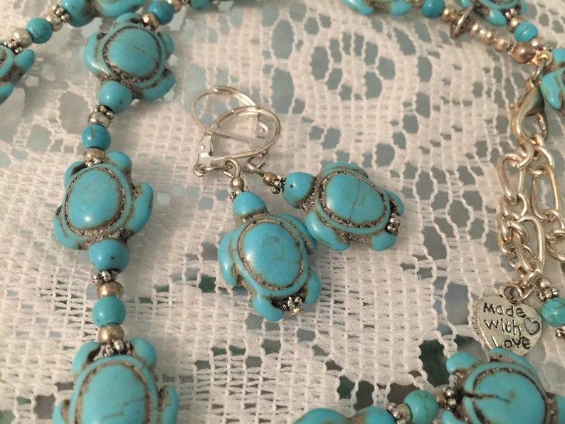 Turquoise Stone Turtle Necklace Handmade Gift Boxed. Earrings /& Bracelet Set Faux Turquoise