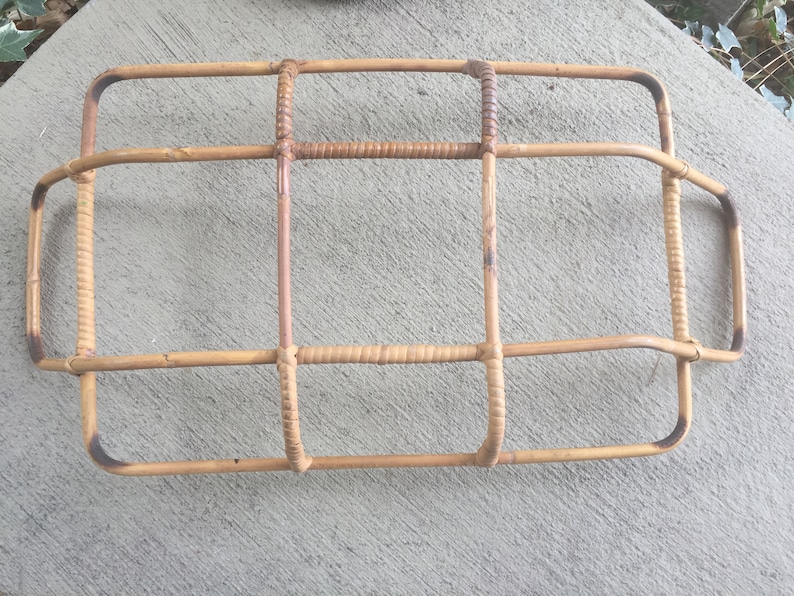 Beautiful Vintage Bamboo Casserole Basket/holder. Great Etsy