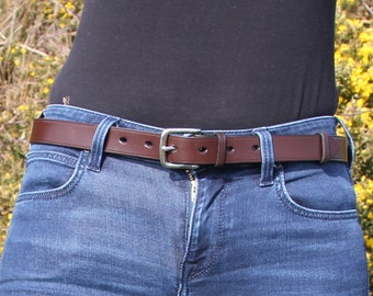 1" leather belt, custom-made hand-stitched. Range of colours.