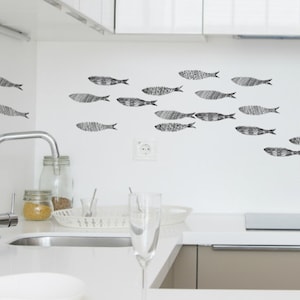 Calcomanías de pared Arte lineal de sardinas, puntos, triángulos, frascos - Decoración contemporánea de la pared del baño, calcomanías para azulejos, calcomanías para muebles pintados a mano