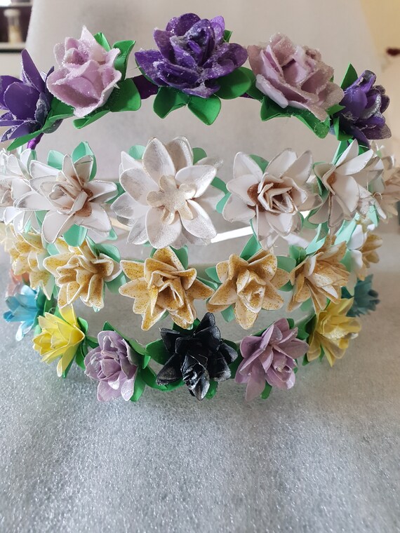 tiara made of flowers