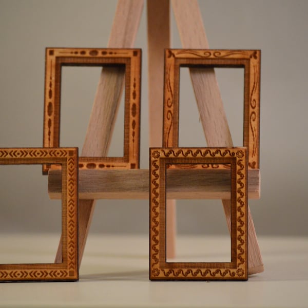 Dollhouse,wooden frames,miniature handmade, items 1/12 ..1/6 scale 4 pcs,4 different styles