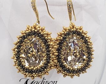 Sparkling Teardrop Earrings, PDF beading tutorial, beadweaving pattern, beadwoven, crystal, demi rounds, charlottes, seed beads