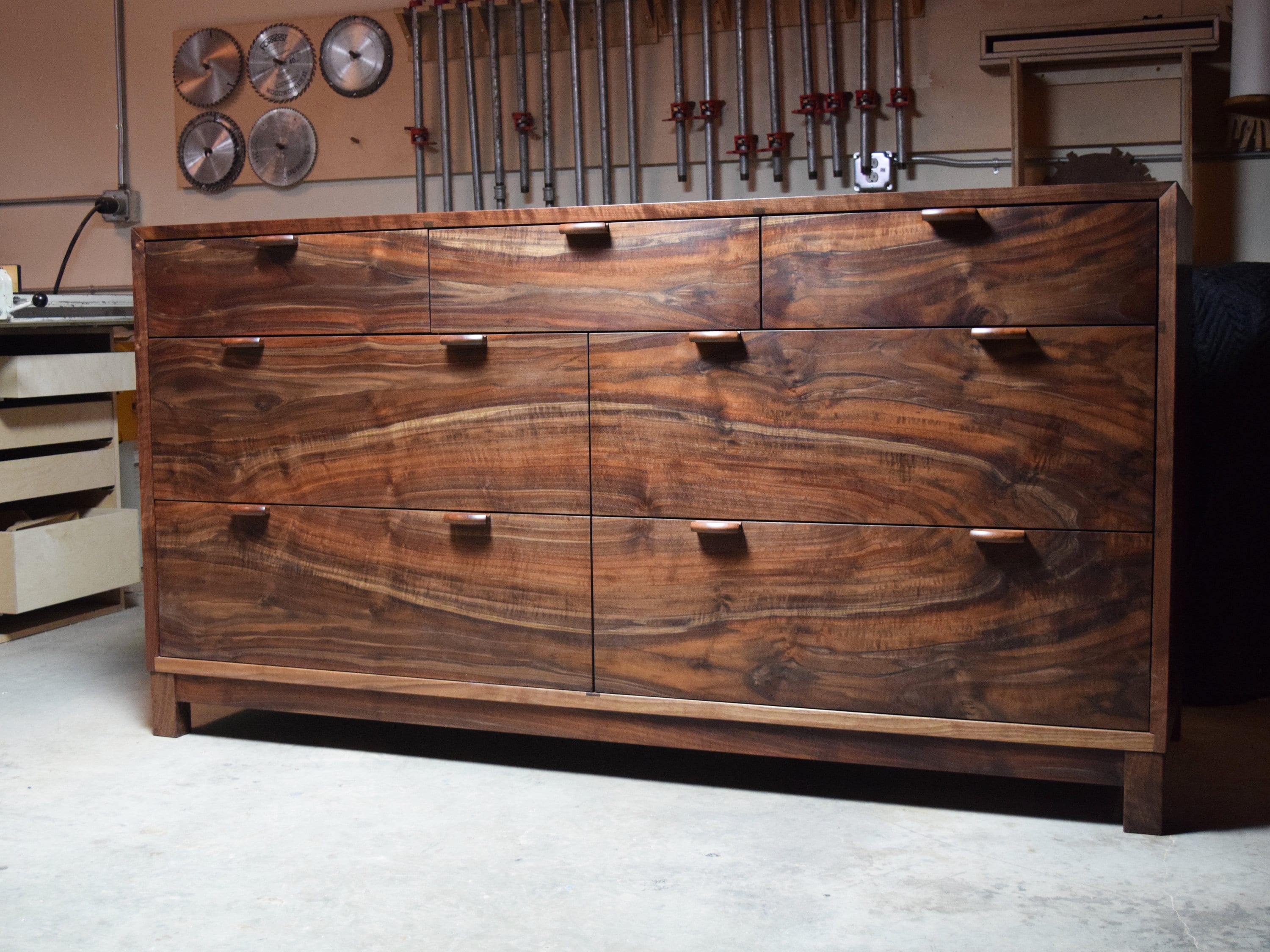 Walnut Dresser 7 Drawer Dresser Grain Match Waterfall Case