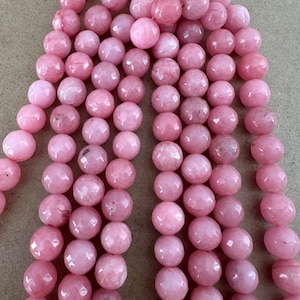 Pink faceted jade beads