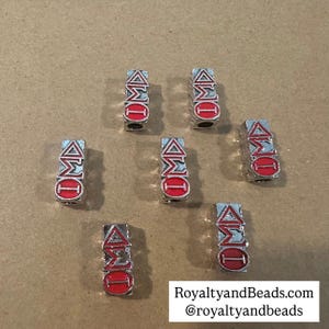 Big hole Delta charm