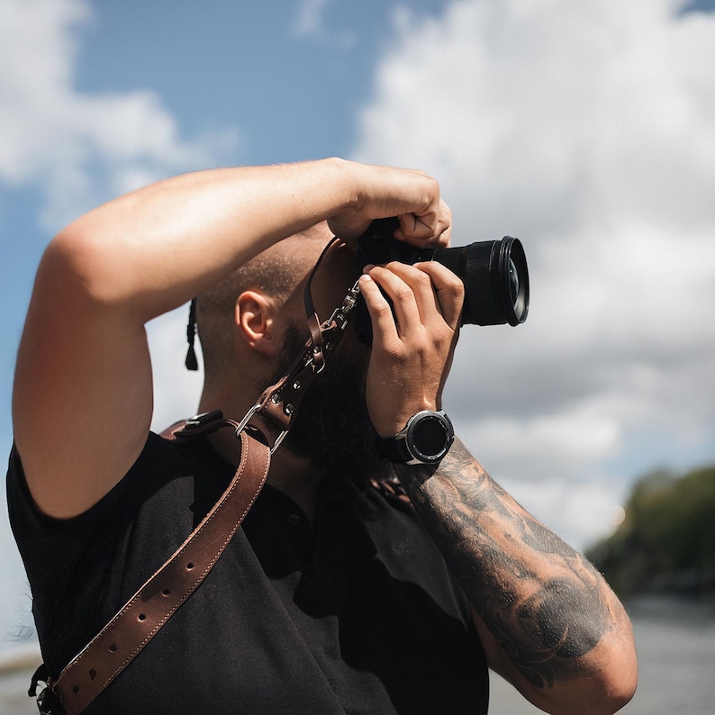 Leather Dual Camera Harness Brown: Skinny Shoulder Strap image 6