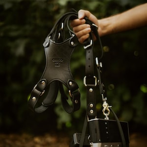 Leather Dual Camera Harness Brown: Skinny Shoulder Strap image 7