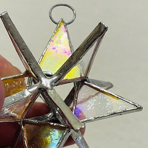 10 (zehn) handgemachte mährische Glassterne. Schillerndes klares Glas, wunderschön und perfekt für Hochzeitsbevorzugungen!