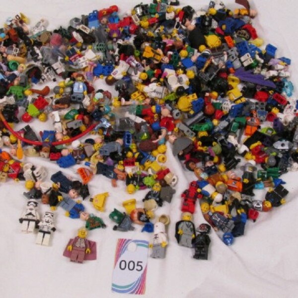 LEGO Mini-figures Chiffres aléatoires Livraison gratuite 10/15/20/40 pcs
