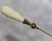 Victorian Hat Pin 6 quot Long Sturdy Steel Clutch Cream Ivory Flower Antique Vintage Style Hatpin Lapel Scarf Wedding Boutonniere HP3447