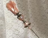 Victorian Pink Blush Gleaming Calla Lily Hat Pin 7 Long Sturdy Steel Stick Point Cap Antique Vintage Wedding Hatpin Lapel Scarf HP1136