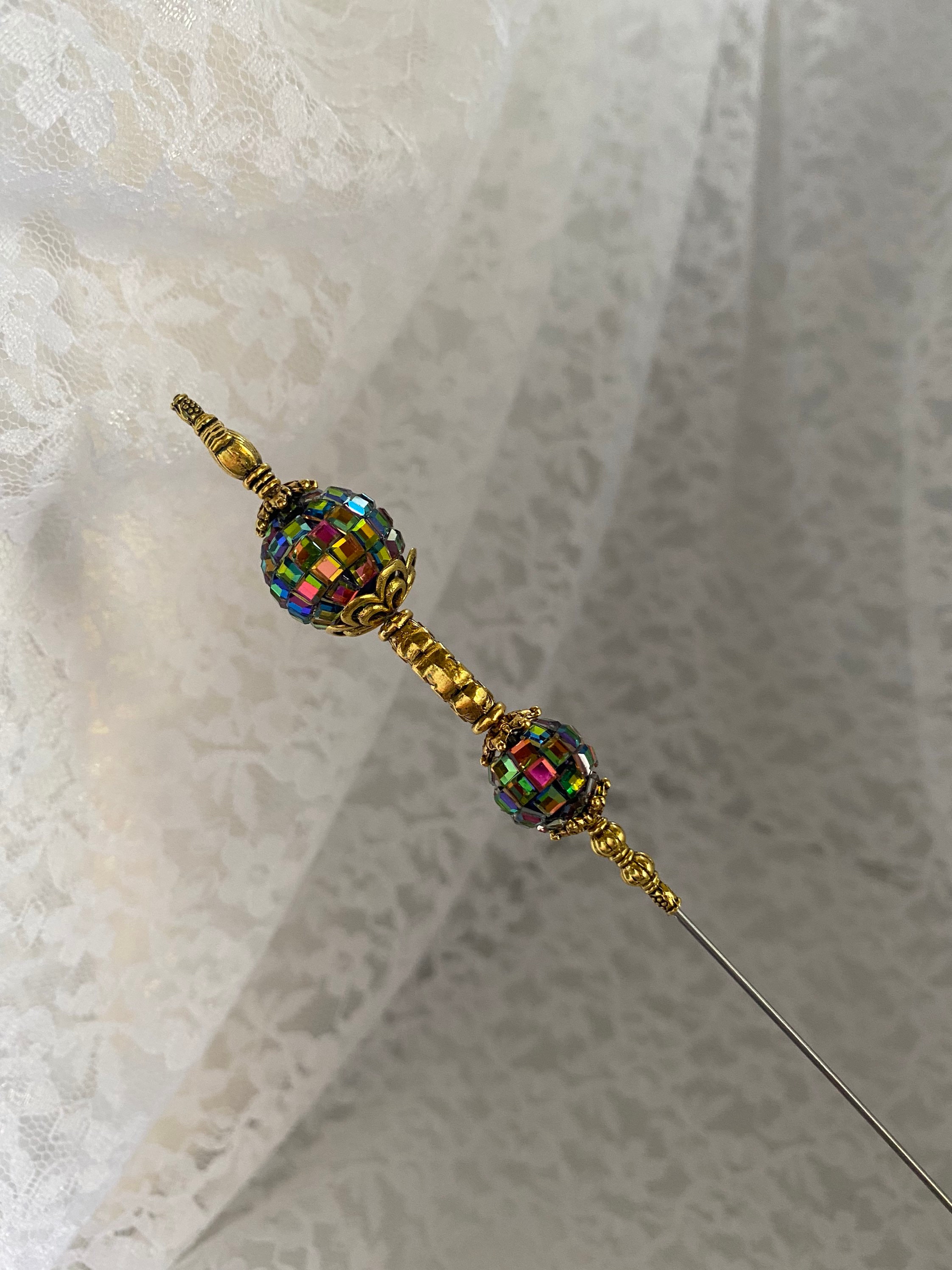 Victorian Hat Pin }{ Carnival Glass Mirror Ball Highlighted 
