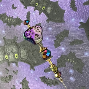 ALIEN HATPIN ~ Carnival Glass ~ Skull ~ Choose the length of pin from 4” to 14” ~ Sturdy to use ~ Includes Clutch ~ HP4657