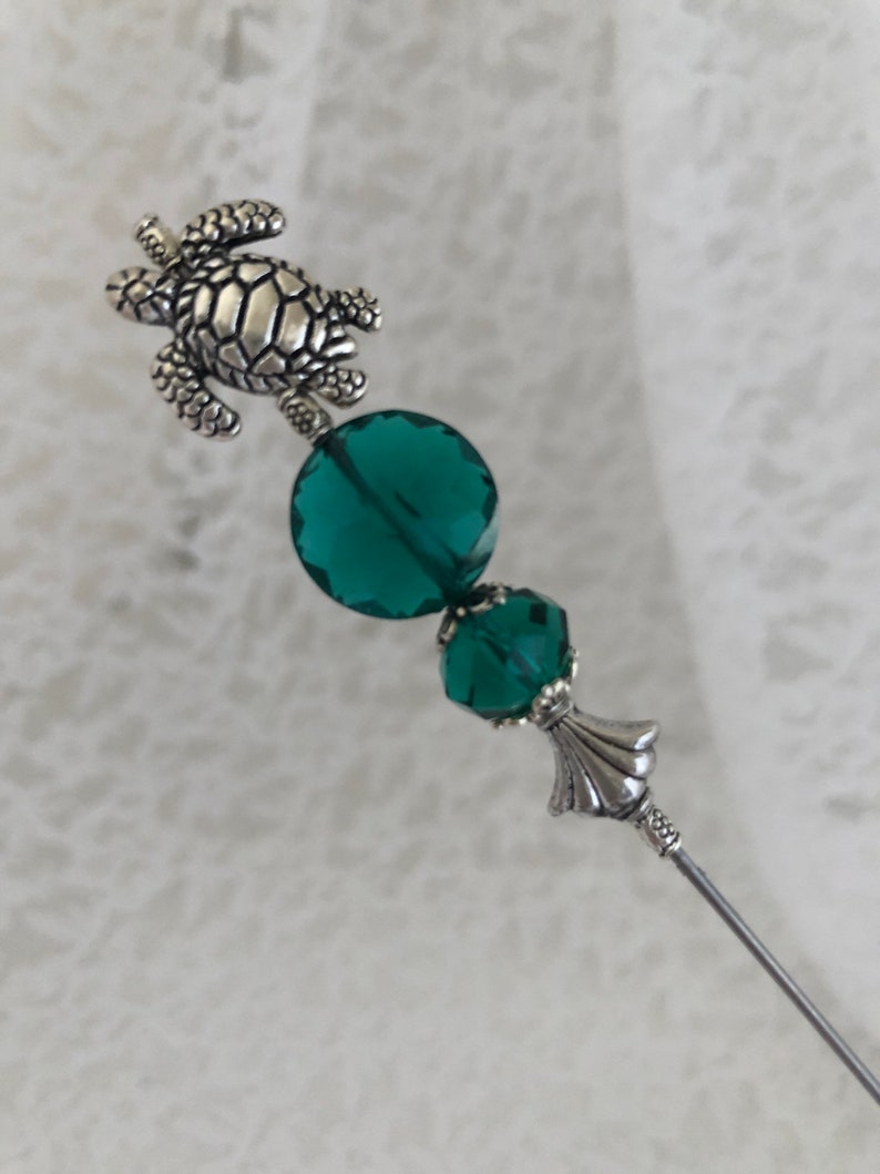 Turtle Hatpin }{Peacock Green Crystal Glass } 8\u201d Long Sturdy Steel Stick with Clutch to Use and Wear }{ Hat Pin Scarf Sun Beach }{ HP762
