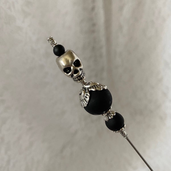 Skull 6" Long Black Hat Pin }{ Sturdy  Stick to Use with Cap Clutch }{ Halloween Skeleton Gothic Witch Hatpin Stick Lapel HP855