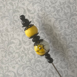Long Hat Pin }{ Yellow and Black Glass }{ 8” Sturdy Steel Stick to Use and Wear}{Includes Clutch }{ Derby Victorian Hatpin HP4178