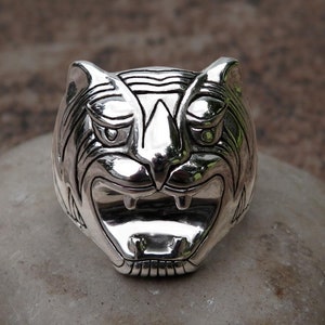GORGEOUS Large Argentium Sterling Silver Panther Puma Tiger Mens Ring 24.2 Grams