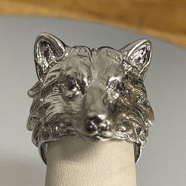 Sterling Silver Wolf Head Ring with Black Eyes Size 8