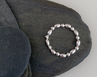 Sterling silver stacking rings, elastic silver bead stretch ring, silver ring.