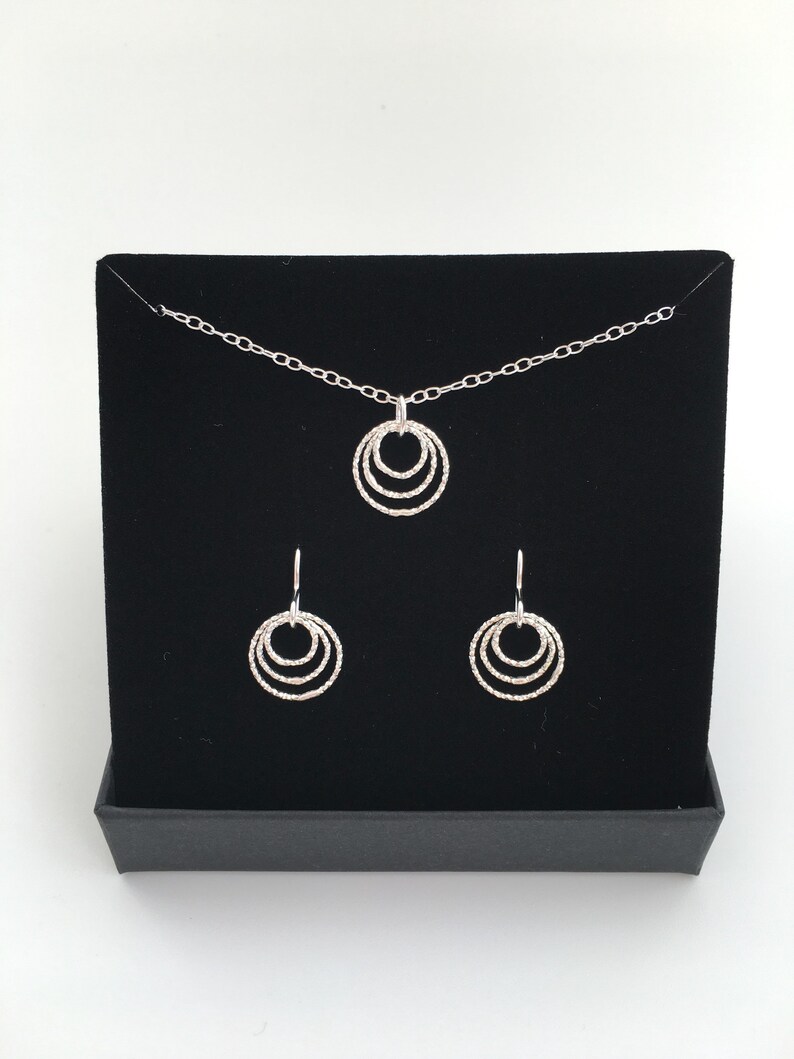 Triple Circle necklace and earrings set, gift for mum, mum of three, minimal Sterling silver circle earrings, three circle image 1