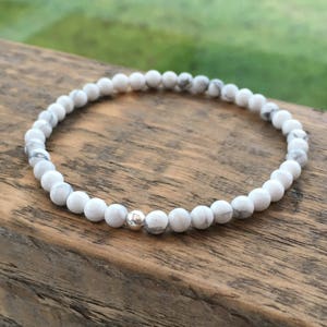 Howlite bracelet, small bead bracelet, white bracelet, mens bracelet, stacking bracelet, gift for him, boyfriend gift afbeelding 1