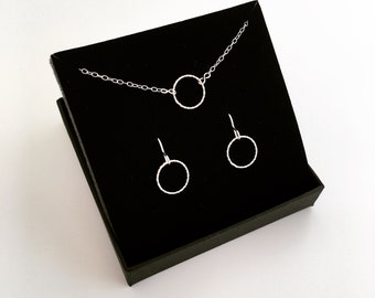 Sterling silver circle gift set, circle necklace and earrings set, eternity gift for girlfriend, daughter gift, letterbox gift